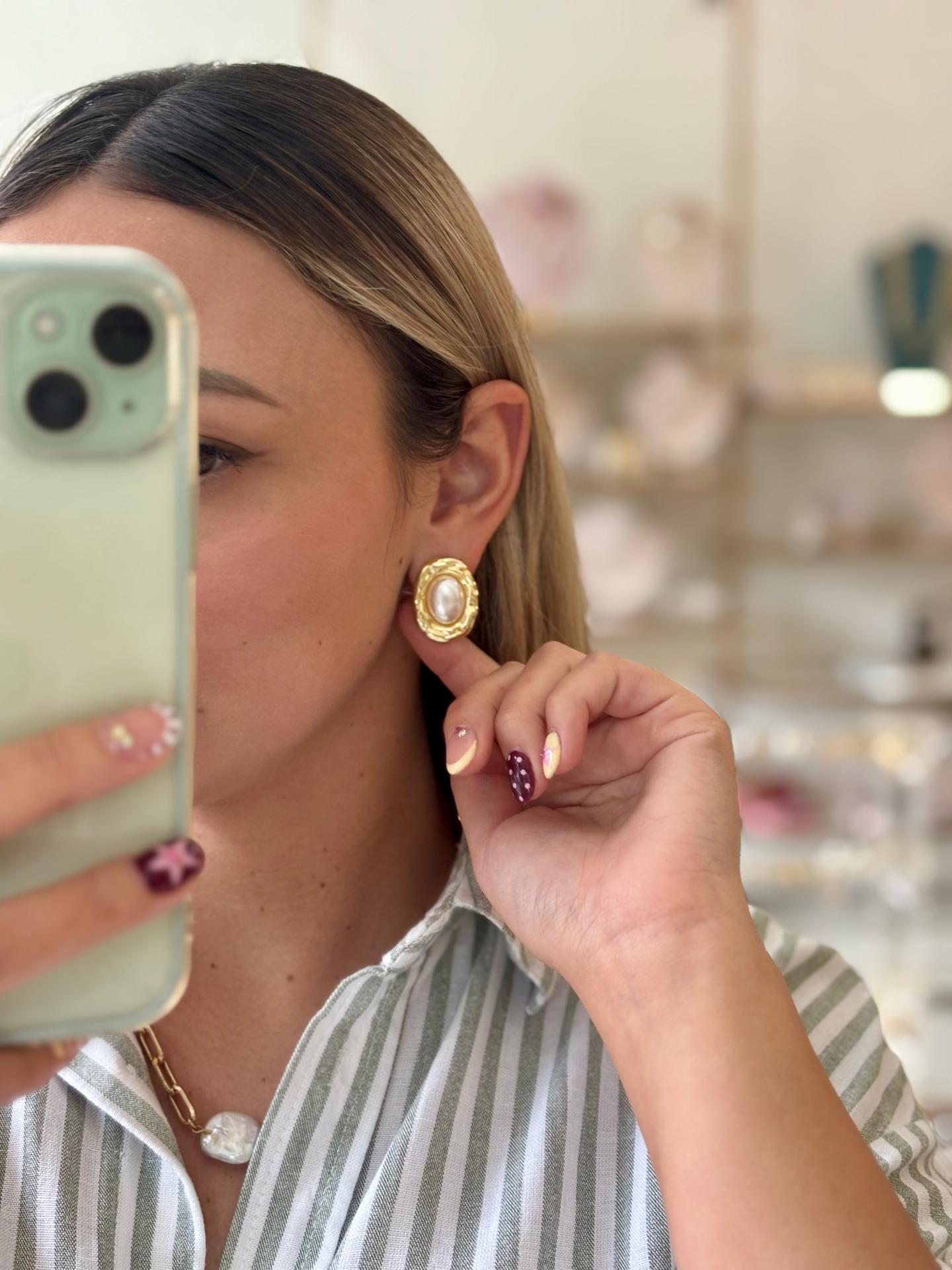 ARETES CARMINA