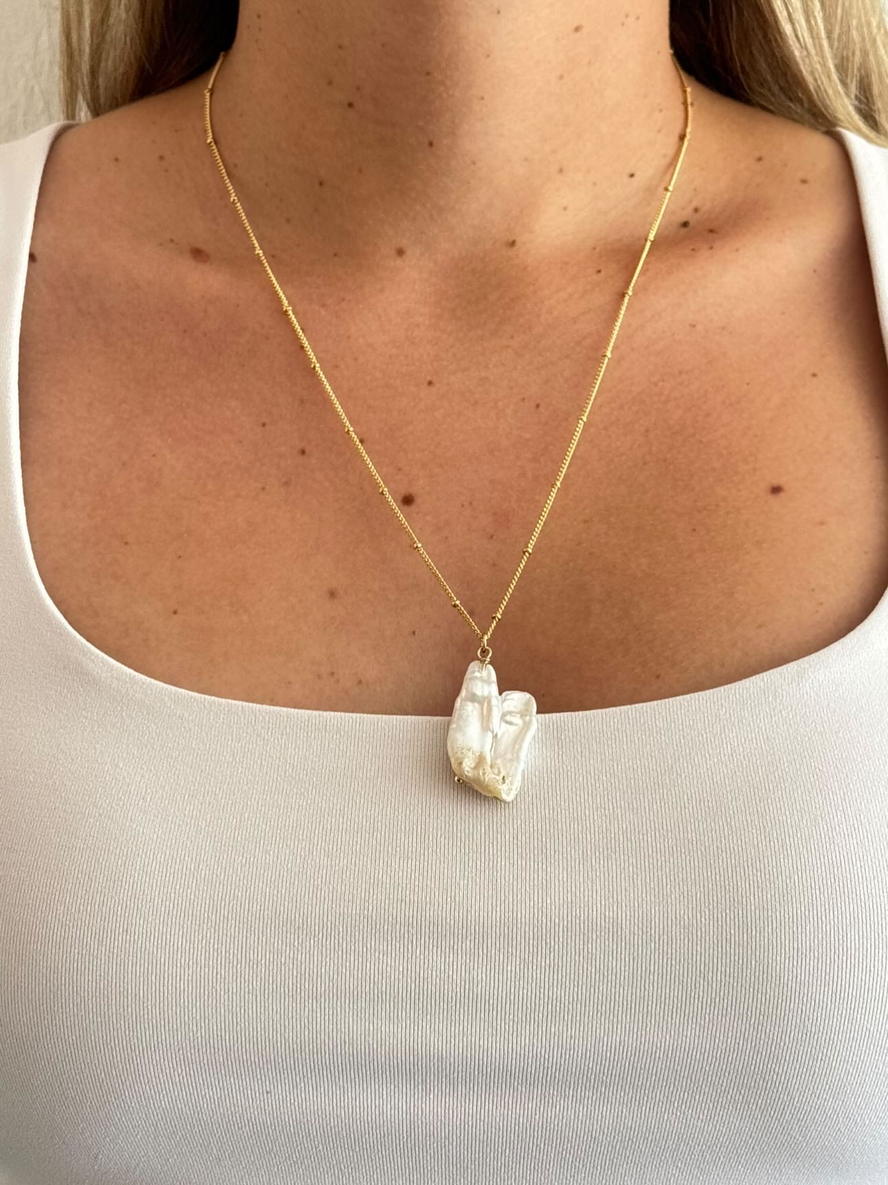 COLLAR PERLA BARROCA