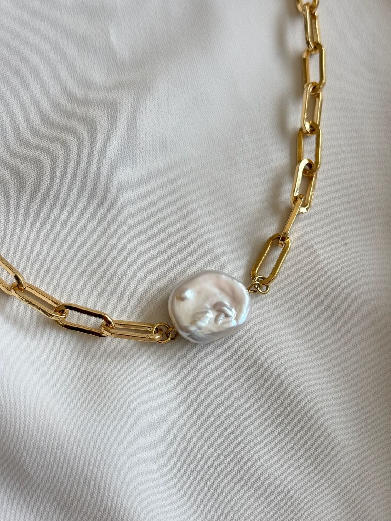 COLLAR GRETA
