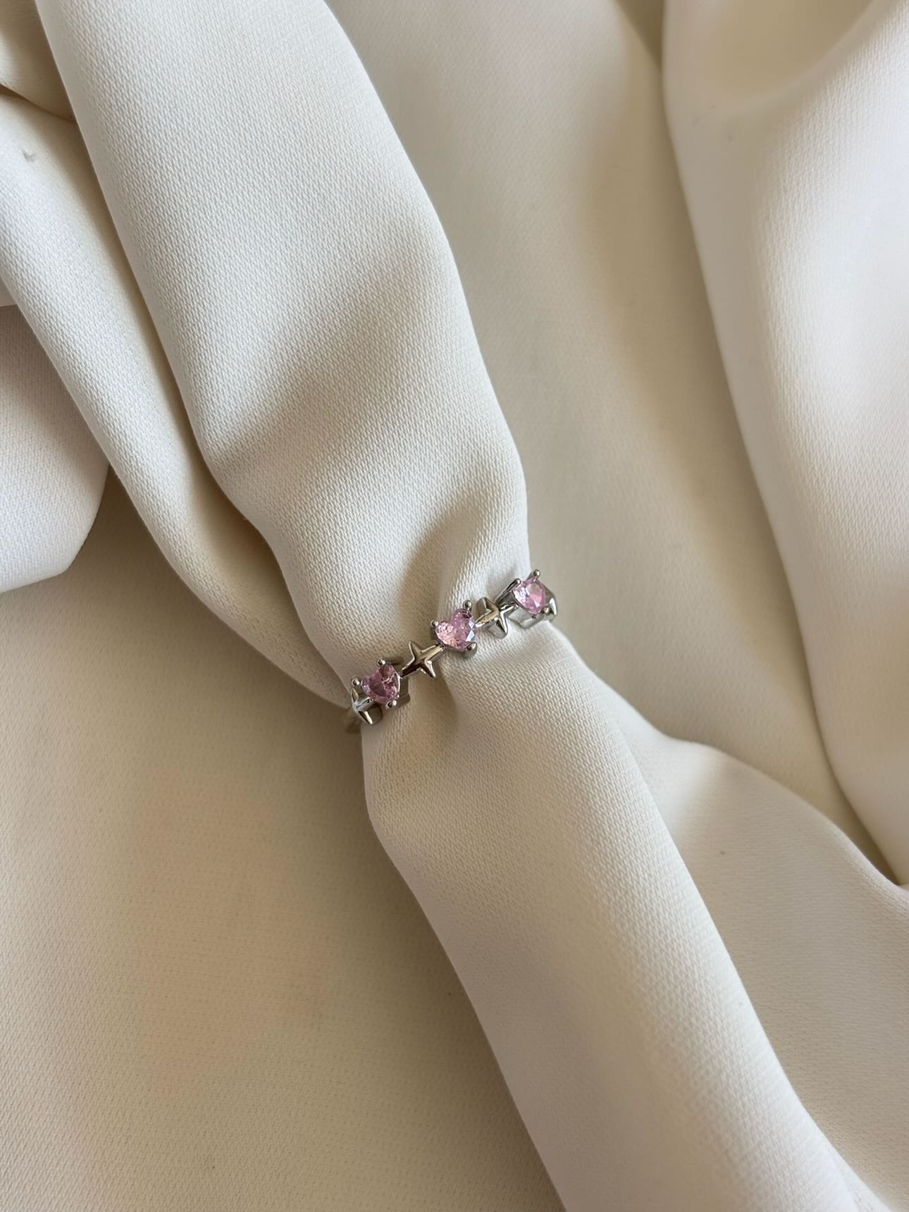ANILLO 3 CORAZONES ROSA